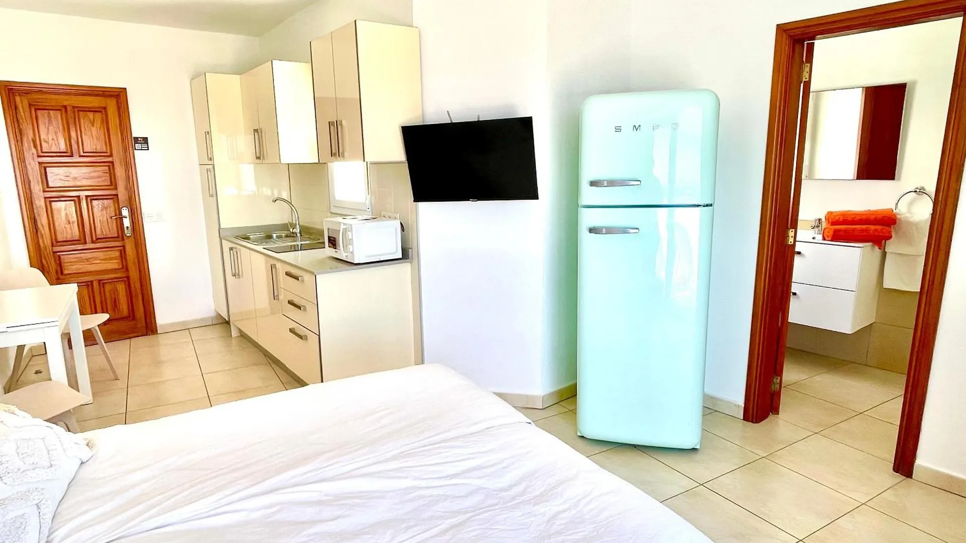 Weybeach5 Ocean Frontline,Sea View,Private Terrace La Santa Spain