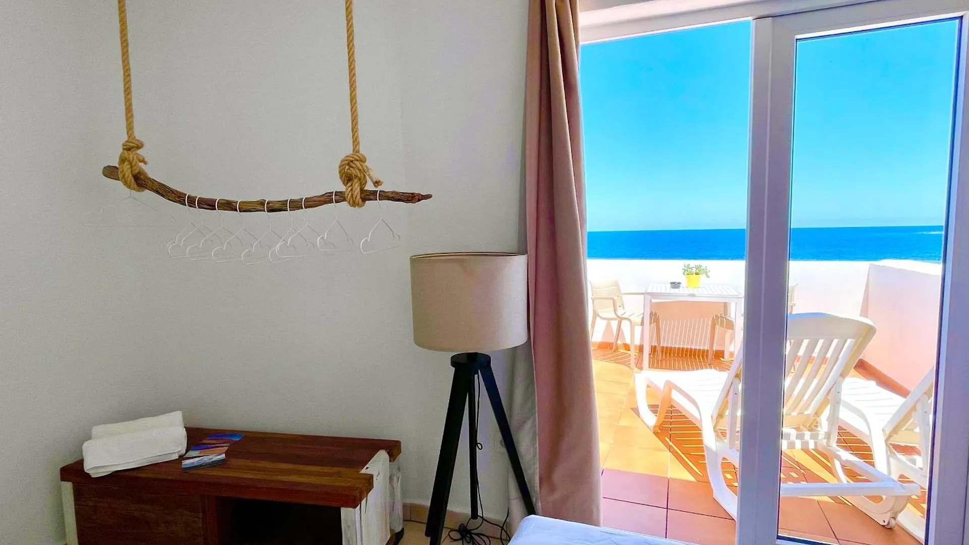 Weybeach5 Ocean Frontline,Sea View,Private Terrace La Santa Apartment