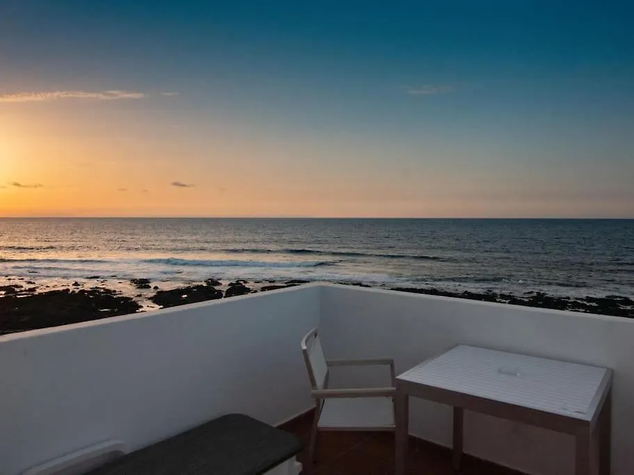Weybeach5 Ocean Frontline,Sea View,Private Terrace contacts